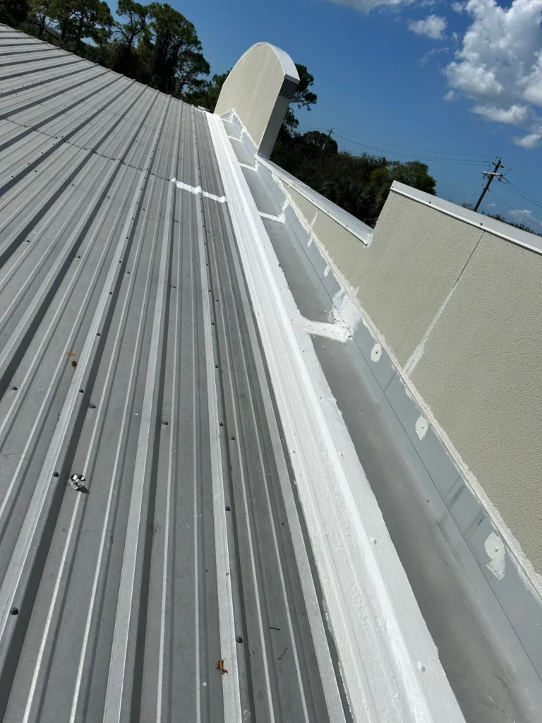 Commercial Building Metal Roof Repair